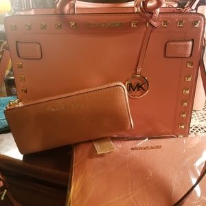 Michael Kors Rayne Medium EW Satchel